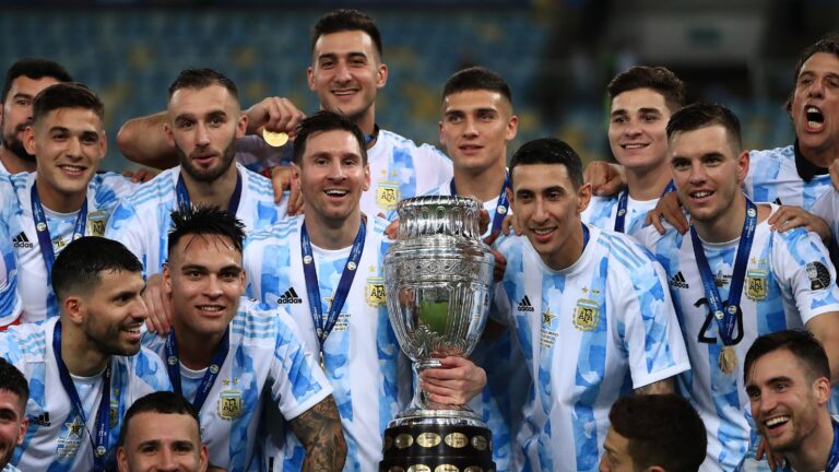 Team Argentina With 2021 Copa American Win