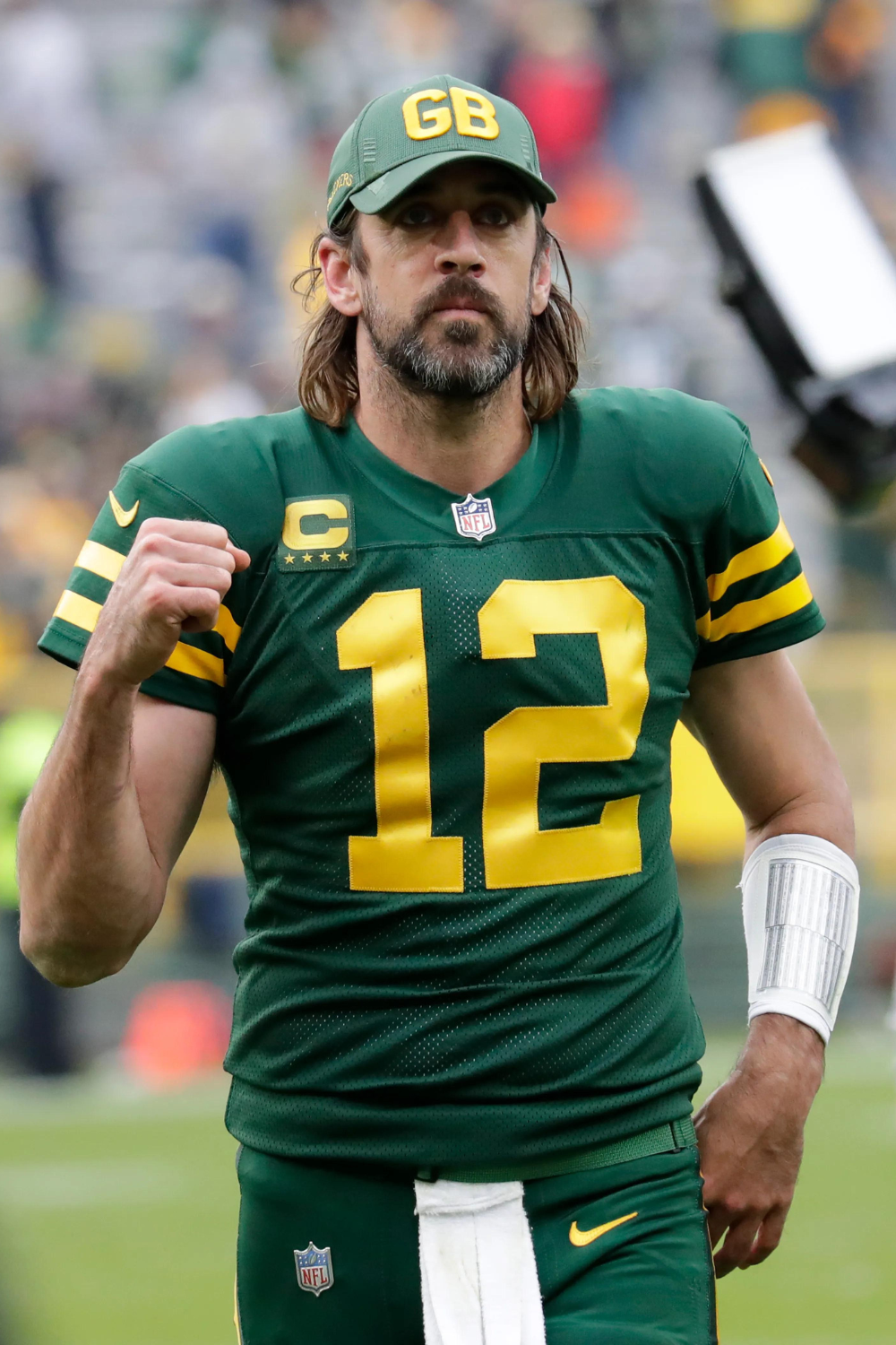 Aaron Rodgers, A Professional NFL Player