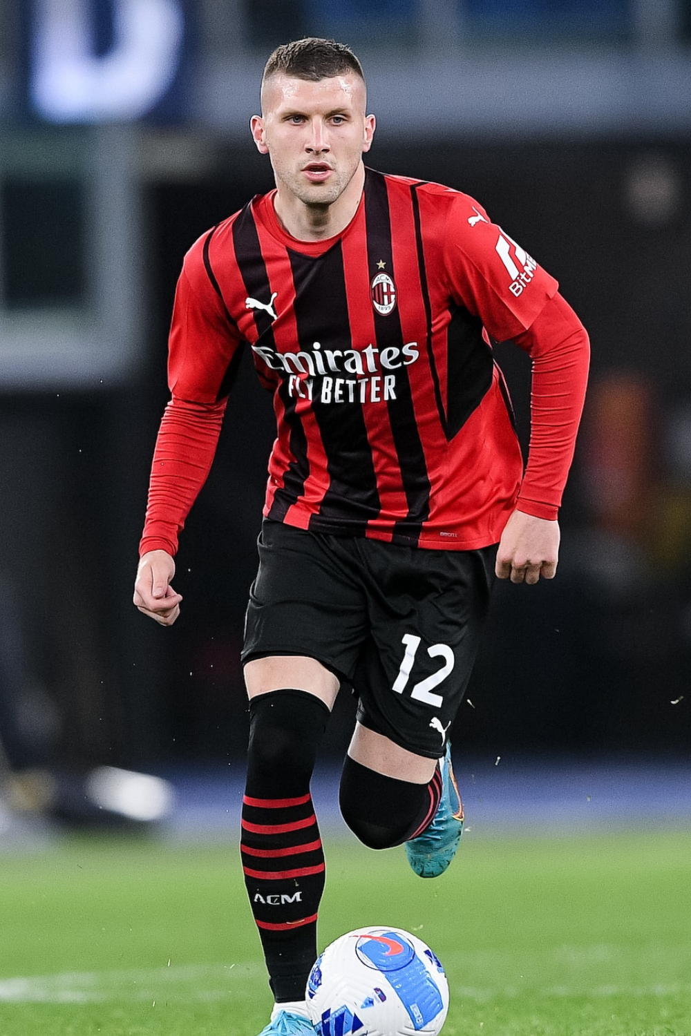 ante-rebic-in-ac-milan's-jersey