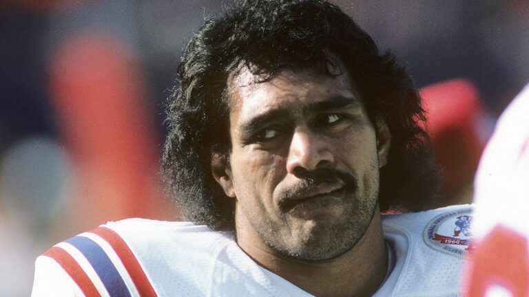 Lofa Tatupu's Father Mosi Tatupu