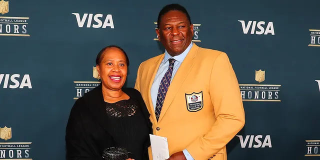 Hall of Famer Jackie Slater and his wife on the Red Carpet at the 2017 NFL Honors on February 04, 2017, at the Wortham Theater Center in Houston, Texas