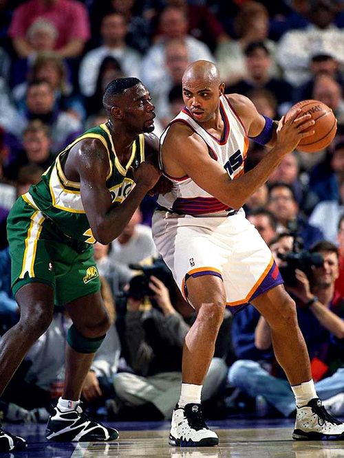 Shawn Kemp For Seattle Supersonics Wearing His Signature Sneakers Kamikaze 