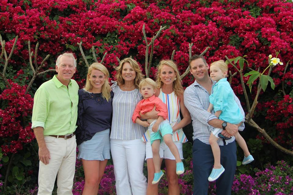 Jennifer Staubach Gates And Her Family 