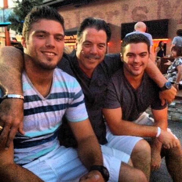 Blake Bell With His Father And Brother