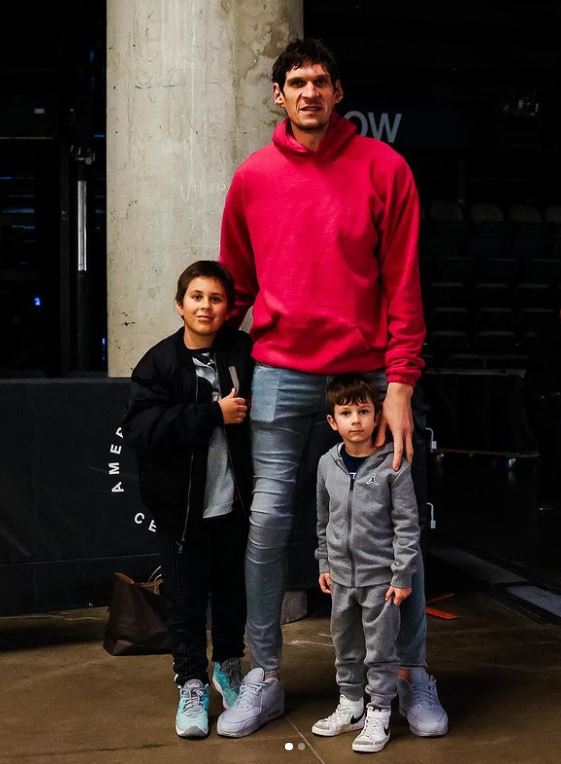 Boban with his sons