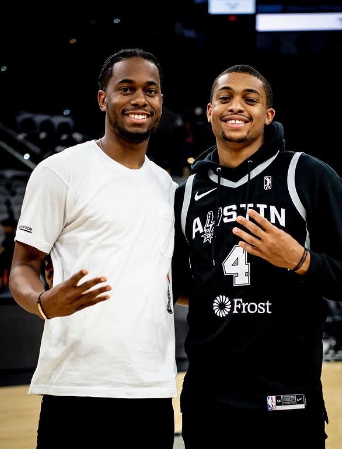 Keldon Johnson With His Brother, Kaleb