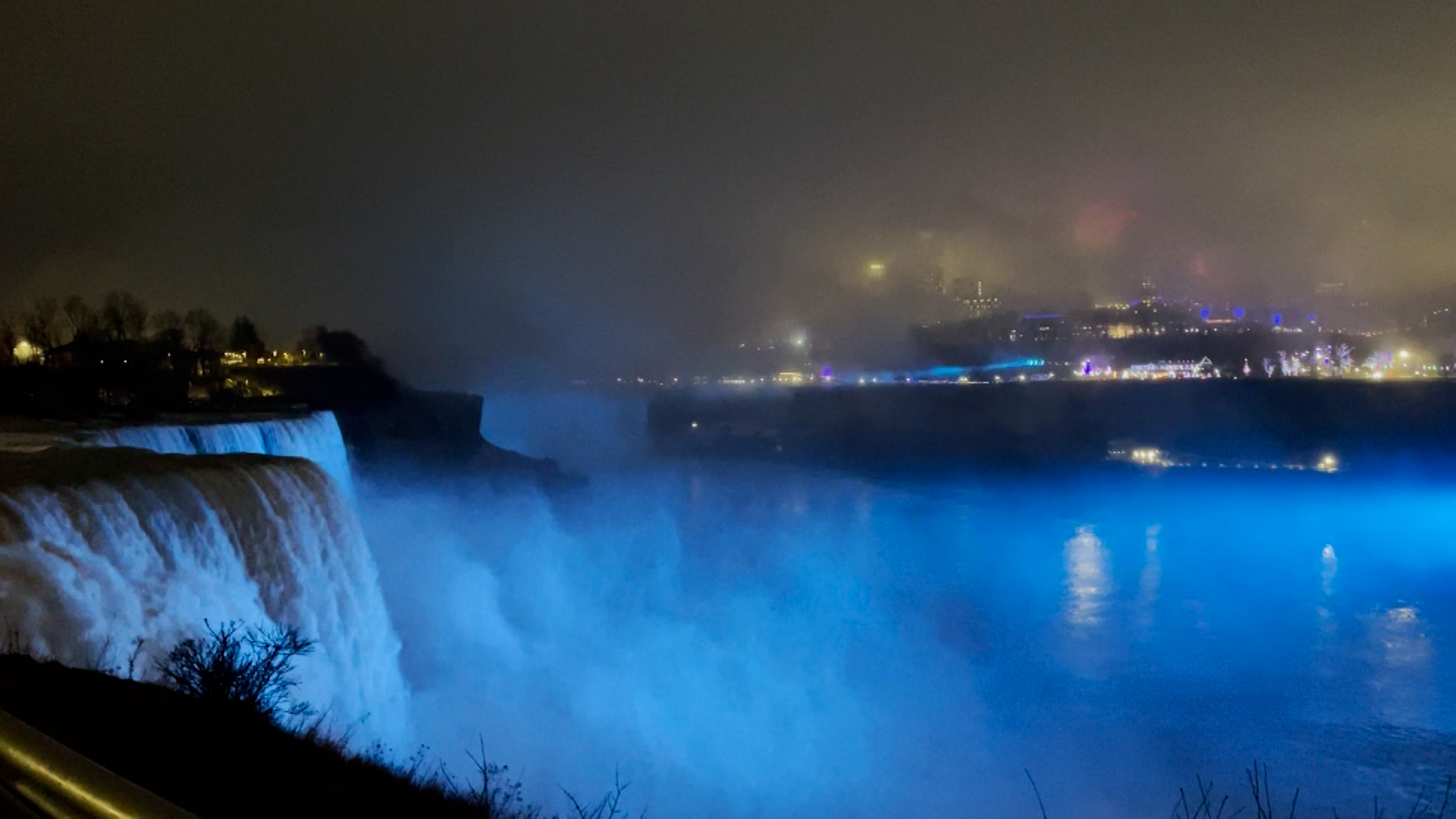 Niagara Falls Illuminating Blue In Honor of Damar Hamlin 