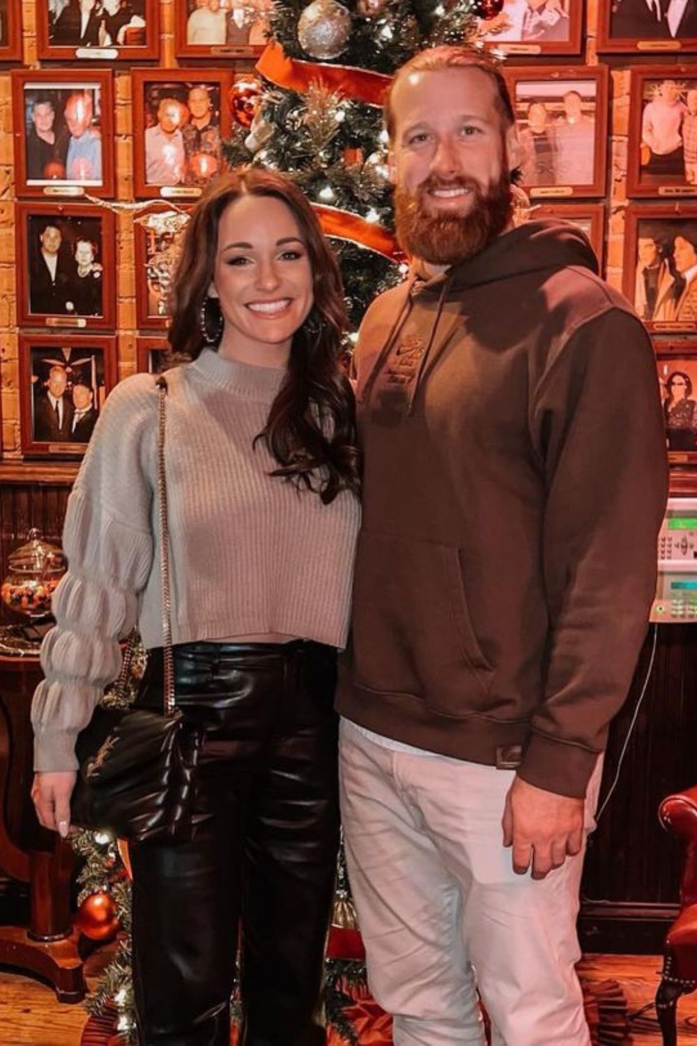 NFL Player hayden hurst With His Girlfriend Brooke Sharp During Christmas (Source: Instagram)
