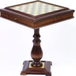 Napolean Chessmen Set