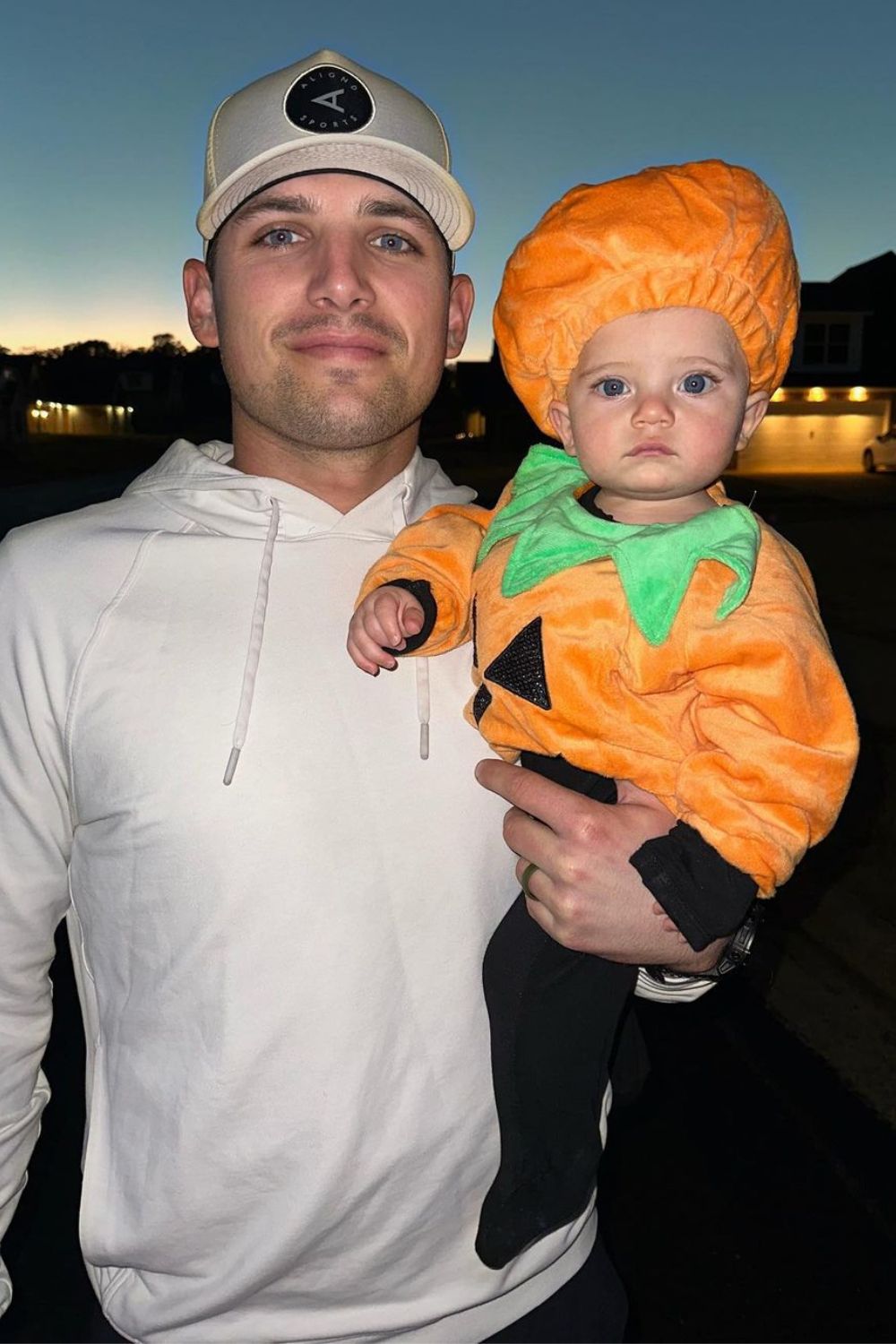 Austin Riley Enjoying Halloween With His Son