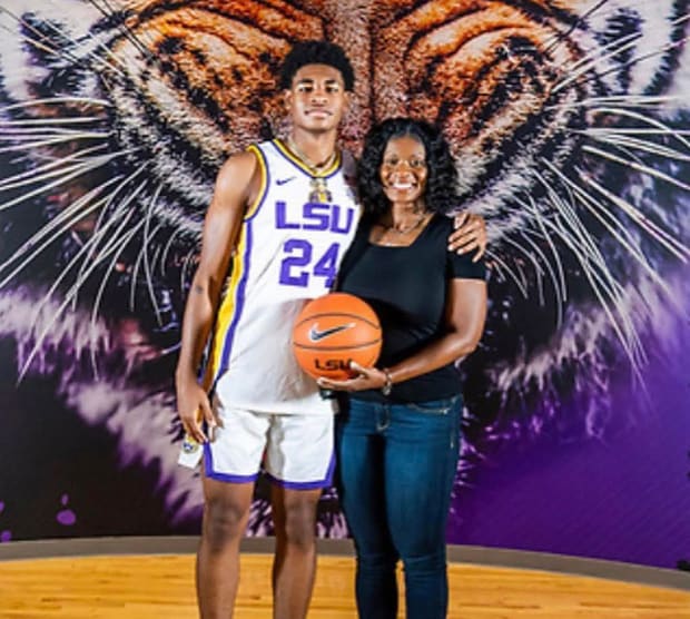 Cam Thomas With His Mom During His LSU Days