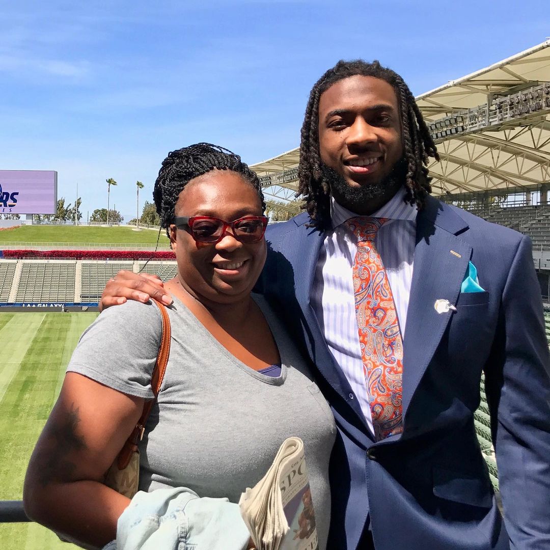 Mike Williams with his mother Francina 