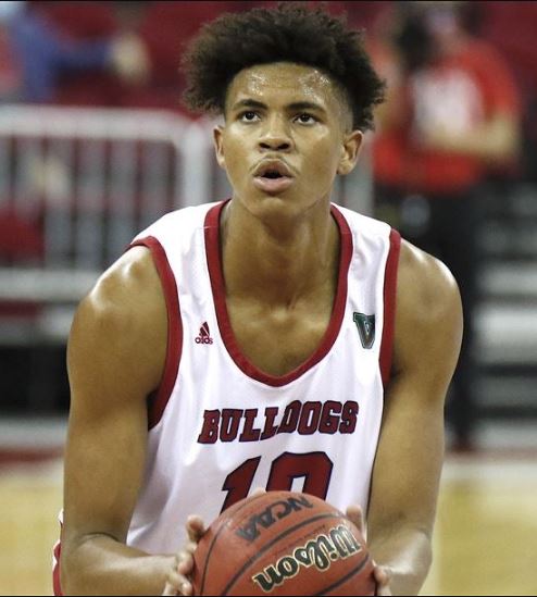 Robinson Jr. Playing For Bulldogs At Fresno State