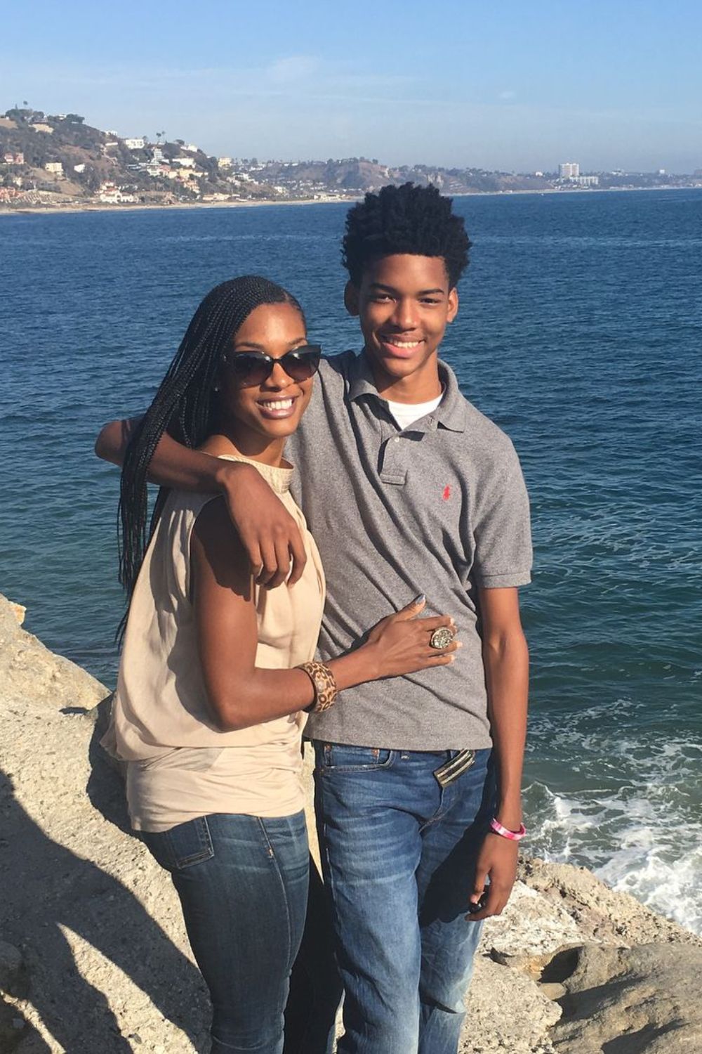 Ziaire Williams with his mother (Source: Instagram)