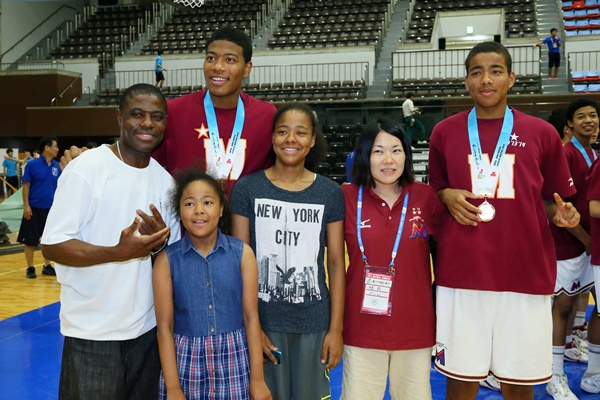Hachimura With His Parents And Siblings