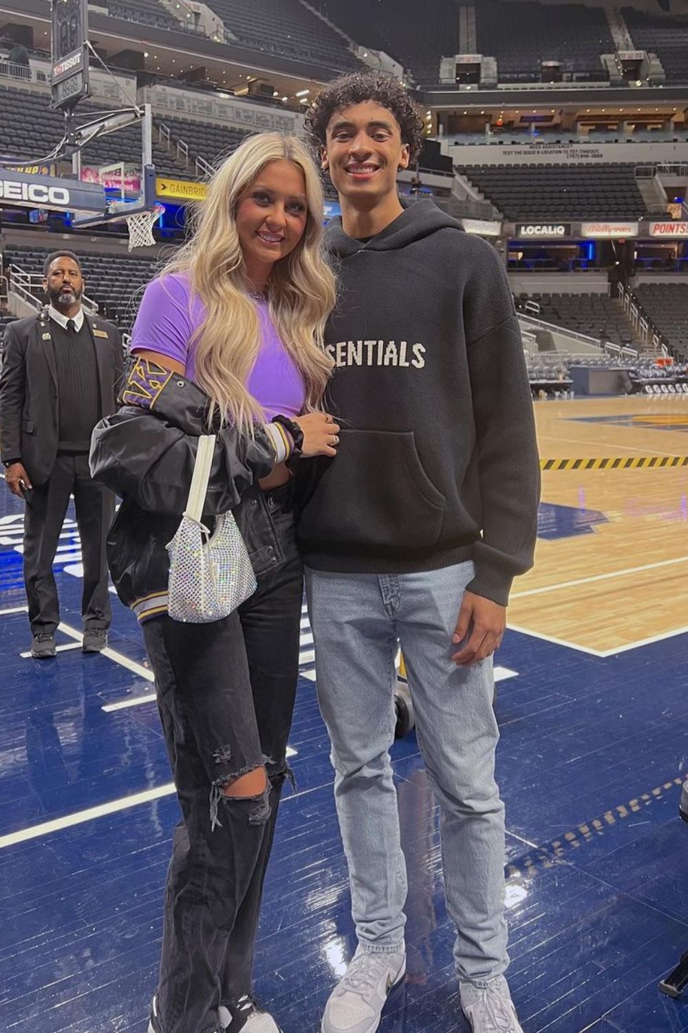 Lakers Rookie Max Christie With His Girlfriend Sydney Parrish 