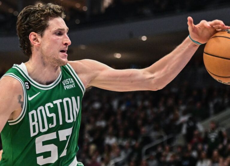 Mike Muscala For The Celtics