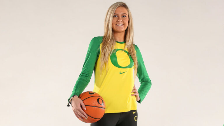 Indiana Guard Sydney Parrish