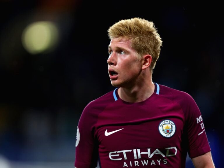 Kevin-De-Bruyne-field