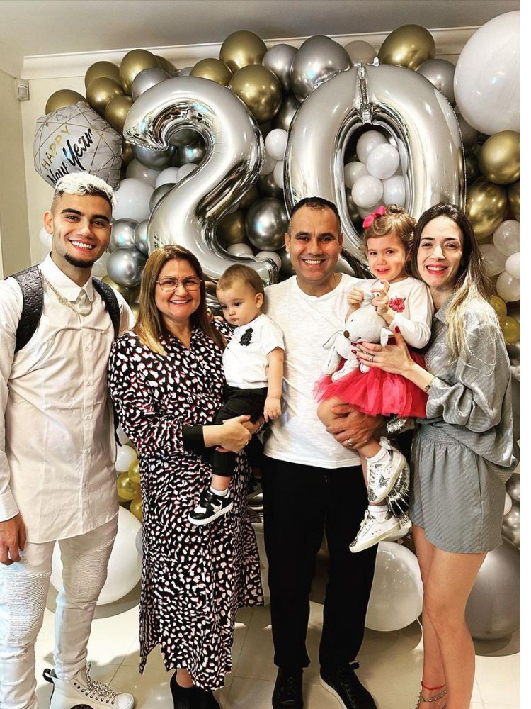 Andreas Pereira Family Photo 