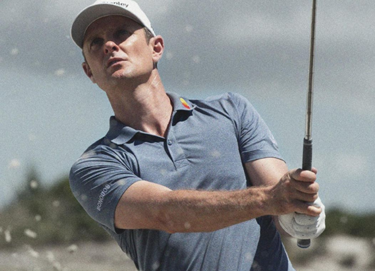 Justin Rose Playing Golf
