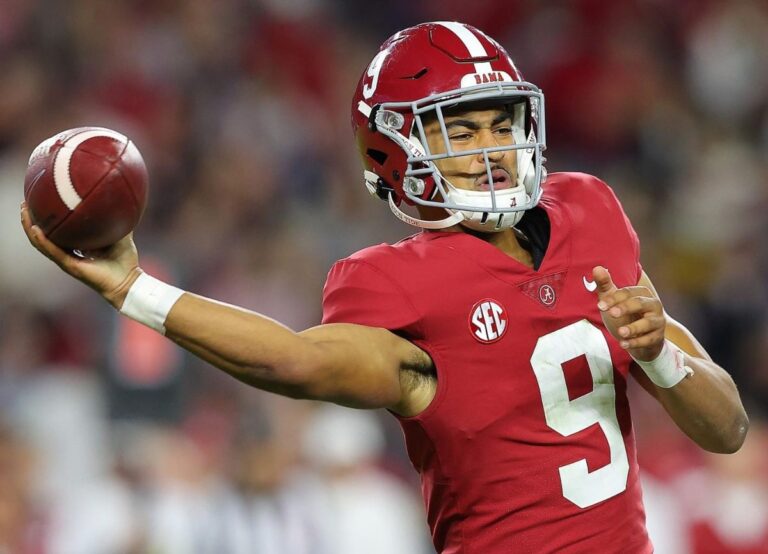 Bryce-Young-in-Game