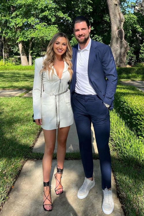 Jamie Benn With His Girlfriend