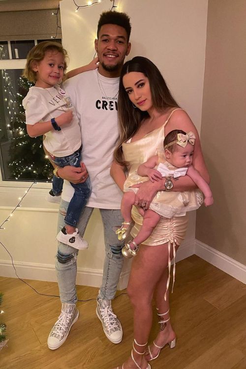 Joelinton Pictured With His Family Of Four In 2021