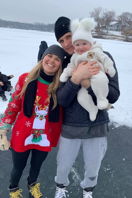 Nick Bjugstad Pictured With Sister Abbie And His Daughter In 2019