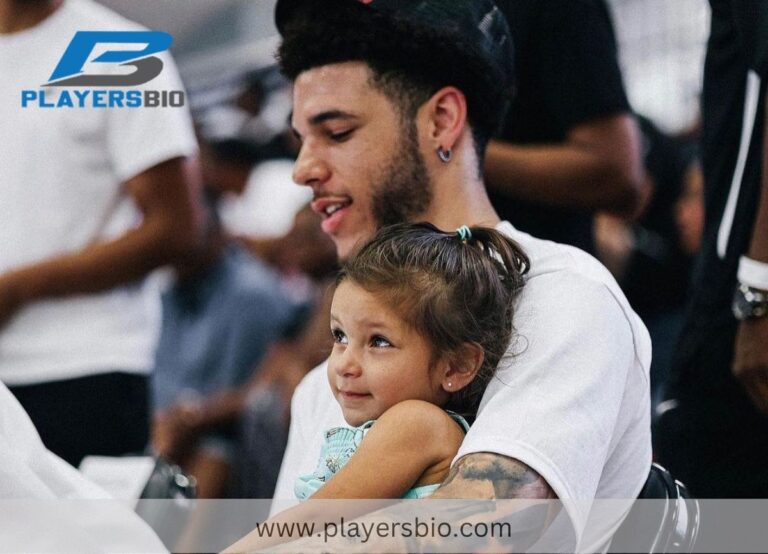 Lonzo With Her Daughter