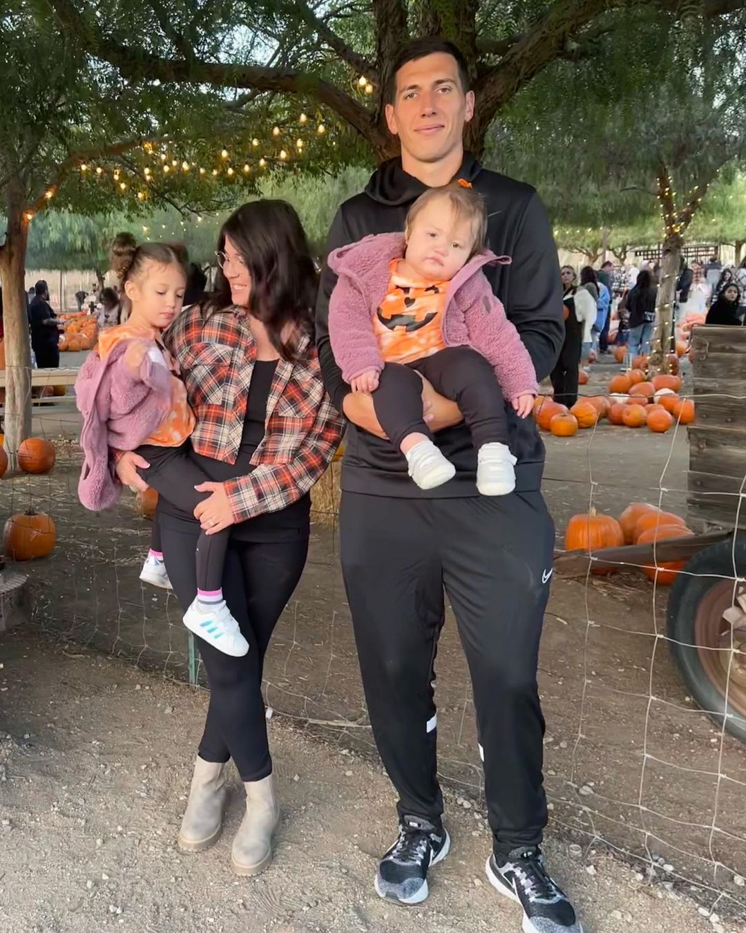 Luis With His Wife And Kids 