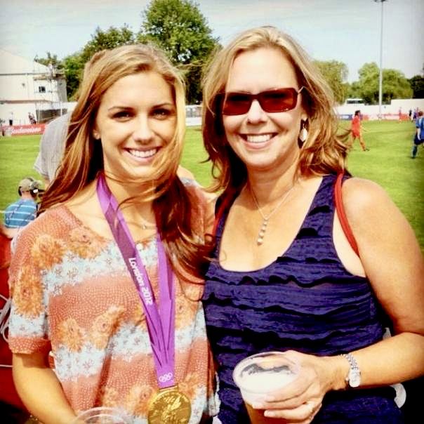 Alex morgan with mother