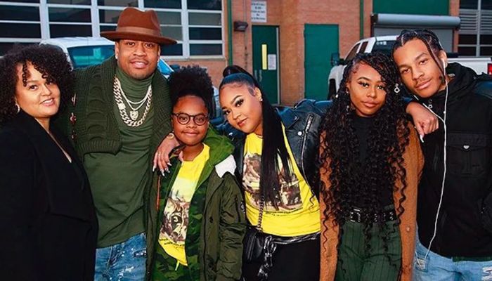 Allen Iverson With Ex-wife And Kids