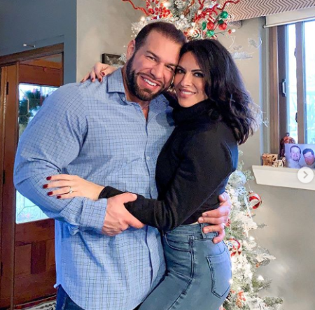 Amanda Latona with her husband