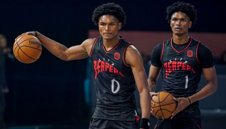 Ausar Thompson (0) & Amen Thompson (1)