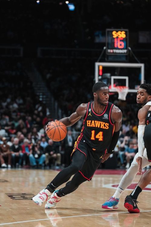 Griffin Playing For The Atlanta Hawks