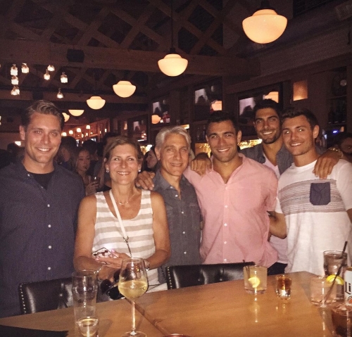 Jimmy Garoppolo With His Parents And Brother