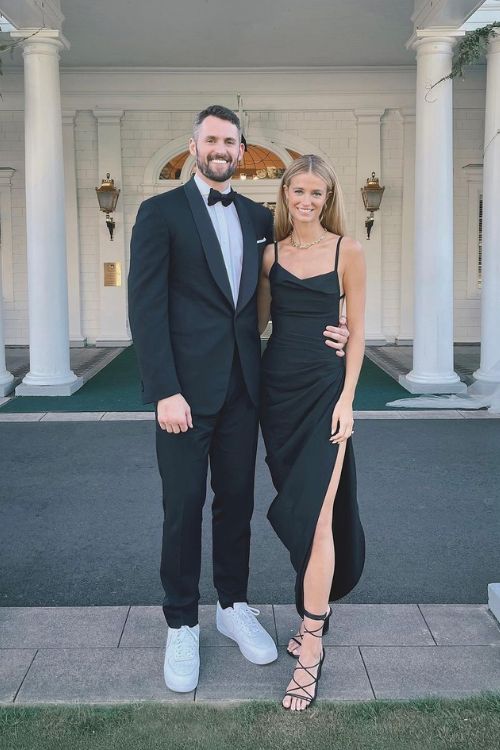 Kevin Love With His Wife Kate Love