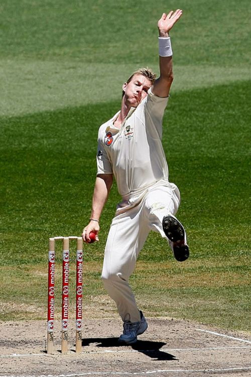 Lee Bowling In A Test Match