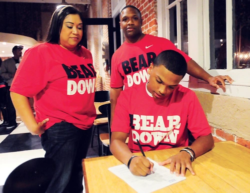 Willie Calhoun With His Parents 