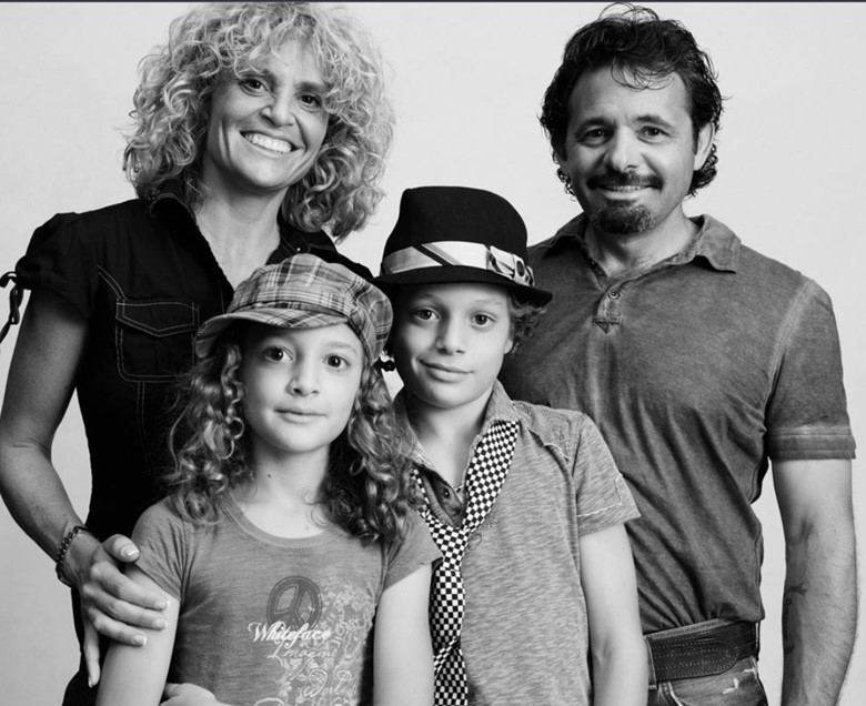 Santino Ferrucci With His Family