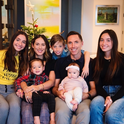 Steve Nash With His Family
