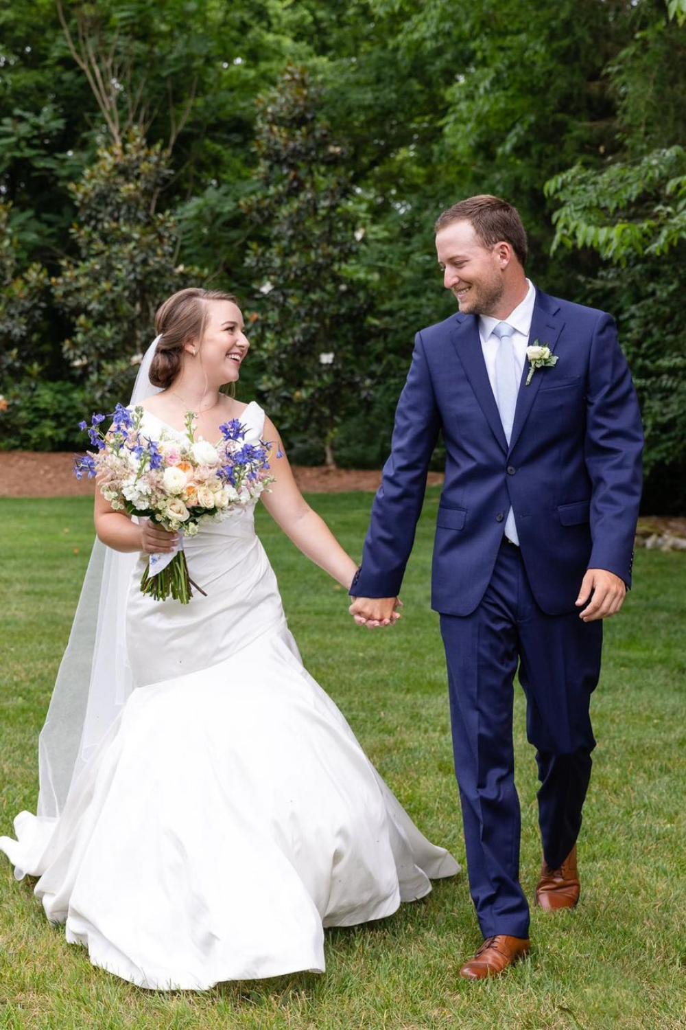 Lee Hodges With His Wife During Marriage 