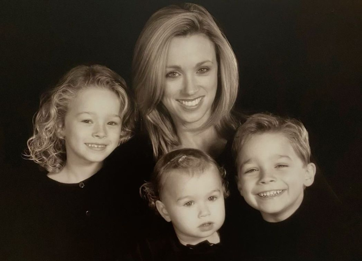 Max Domi With His Mother And Siblings 