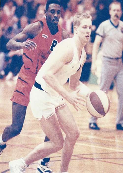 Young Nick Nurse Playing With The Derby Rams (Source: Derby Telegraph)