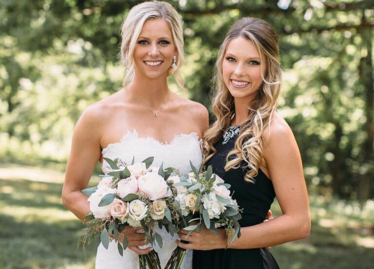 Ally Shipman(Right) Pictured With Sister Madison Shipman At Her Wedding In 2016