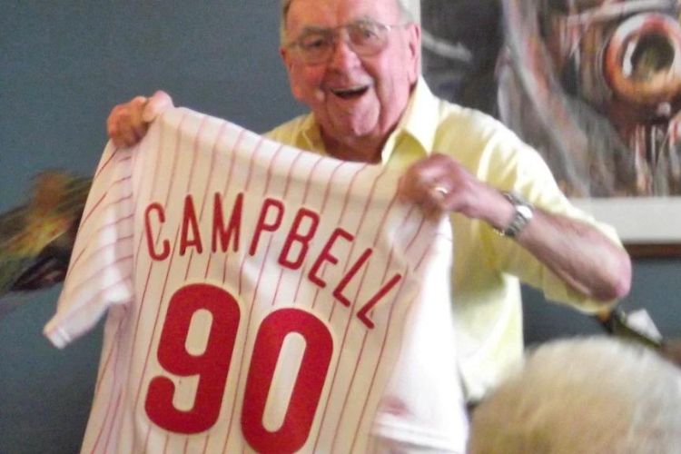 Bill Campbell Seen Lifting The Jersey No.90 On His 90th Birthday