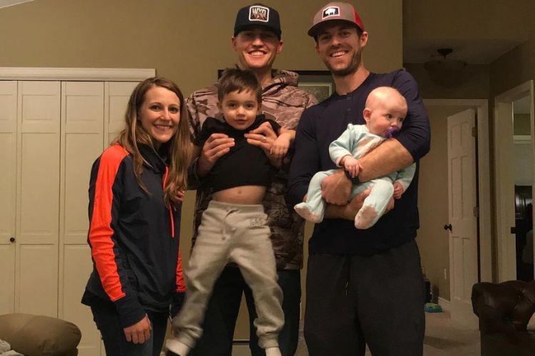 Brandon Nimmo Pictured With His Sister Kristen, Her Husband, Christofer And Their Two Kids In 2019