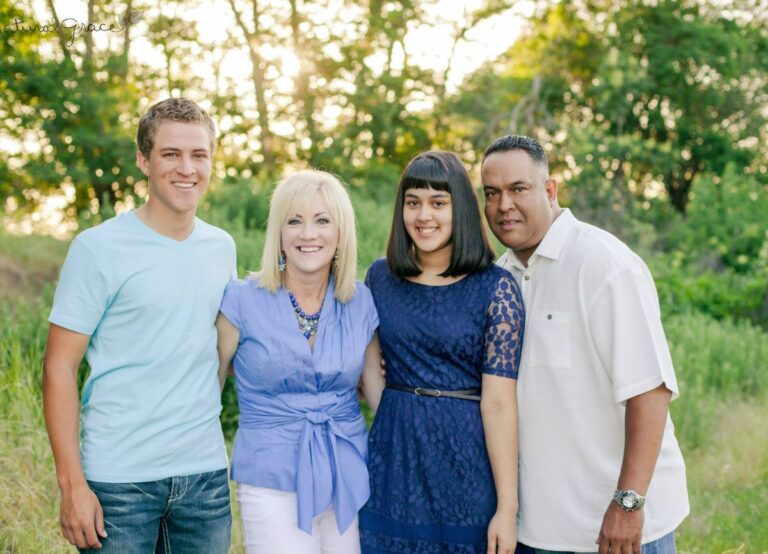 Cameron Champ Pictured With His Family In 2014 Including His Sister Madison