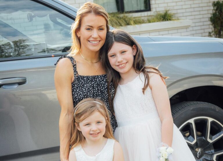 Denny Hamlin's Sister, Lisa Chapman Pictured With Denny's Two Daughter In 2022